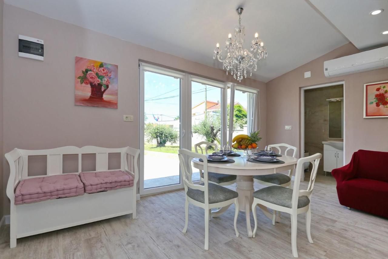 Hacienda Mia With Yacuzzi And Free Parking Zadar Exterior foto
