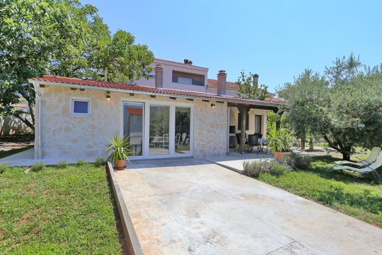 Hacienda Mia With Yacuzzi And Free Parking Zadar Exterior foto