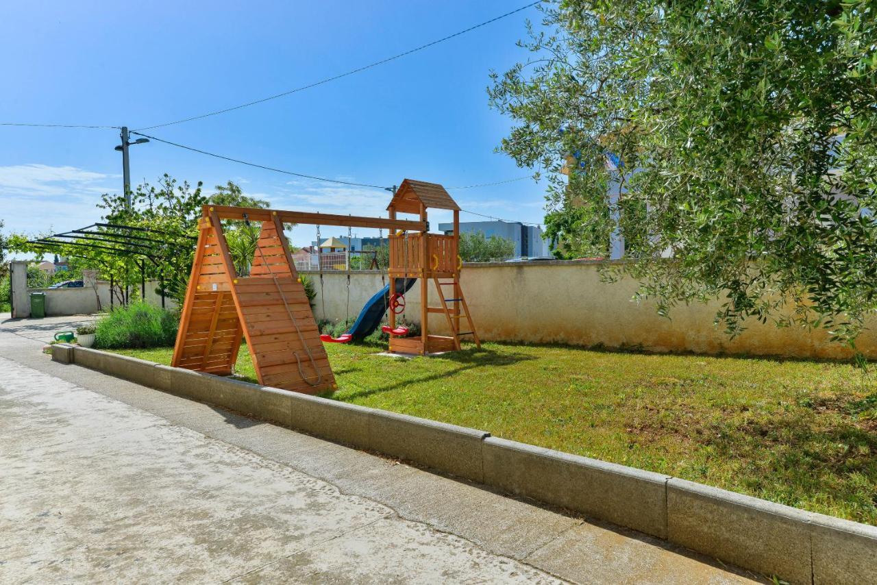 Hacienda Mia With Yacuzzi And Free Parking Zadar Exterior foto