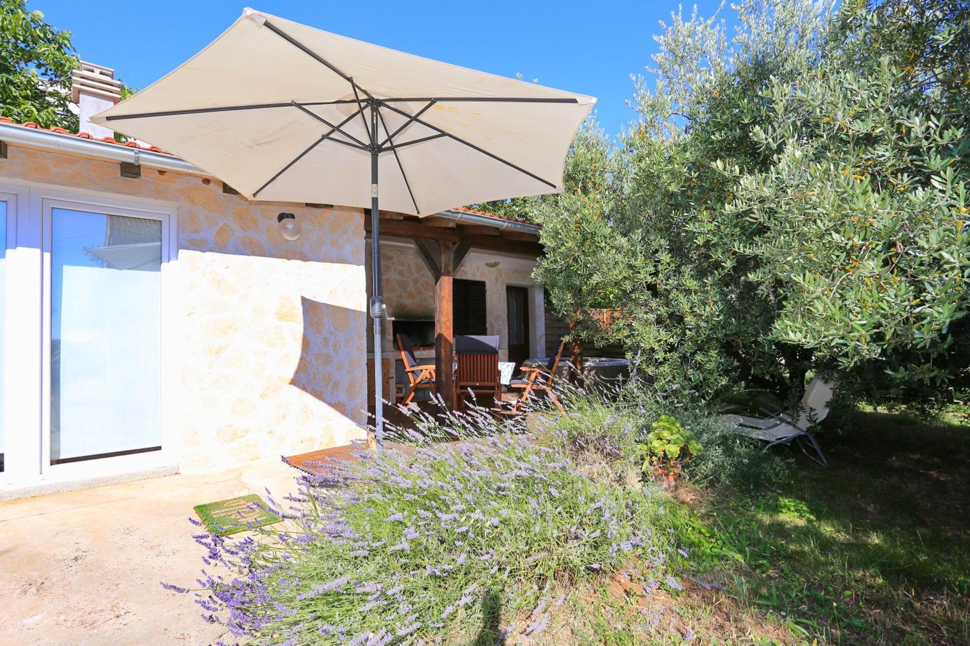 Hacienda Mia With Yacuzzi And Free Parking Zadar Exterior foto